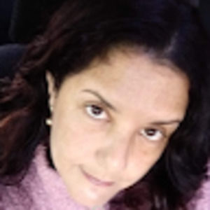 Meet your Posher, Copywriter marketer